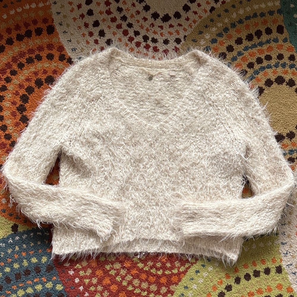 Anthropologie Ivory Textured Eyelash V-Neck Sweater